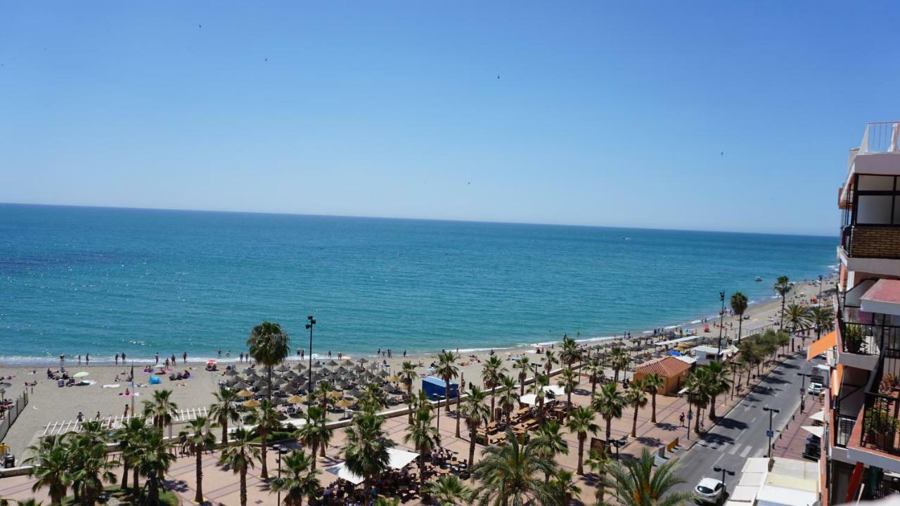Beachfront Apartment In Fuengirola With Sea Views المظهر الخارجي الصورة